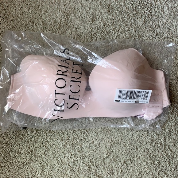 Victoria’s Secret Lightly Lined Wireless Bra - Picture 7 of 7